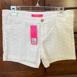 NWT size 2 Lilly Pulitzer Kelly Short in Resort White Oval Flower Petal Eyelet